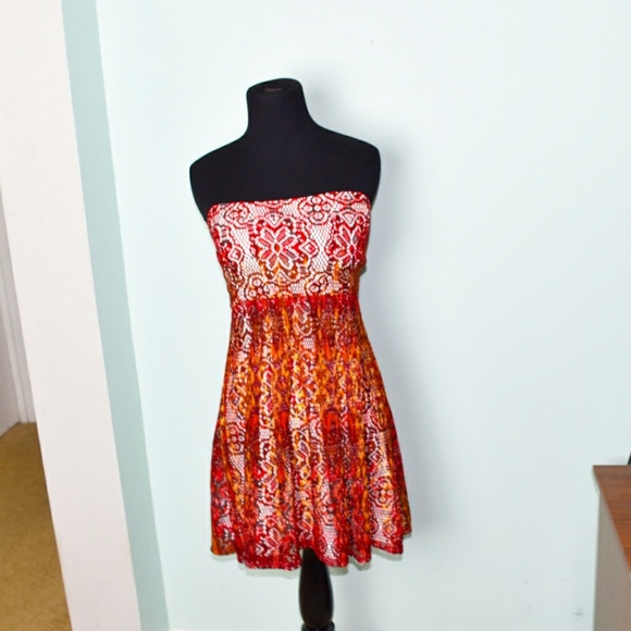Dresses & Skirts - Adorable Strapless Orange Mesh Dress